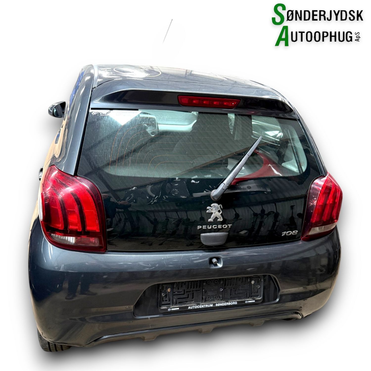 Peugeot 108 Pluk-Selv-Bil Med OEM Nr. Ophugger Fra Peugeot Ophugger