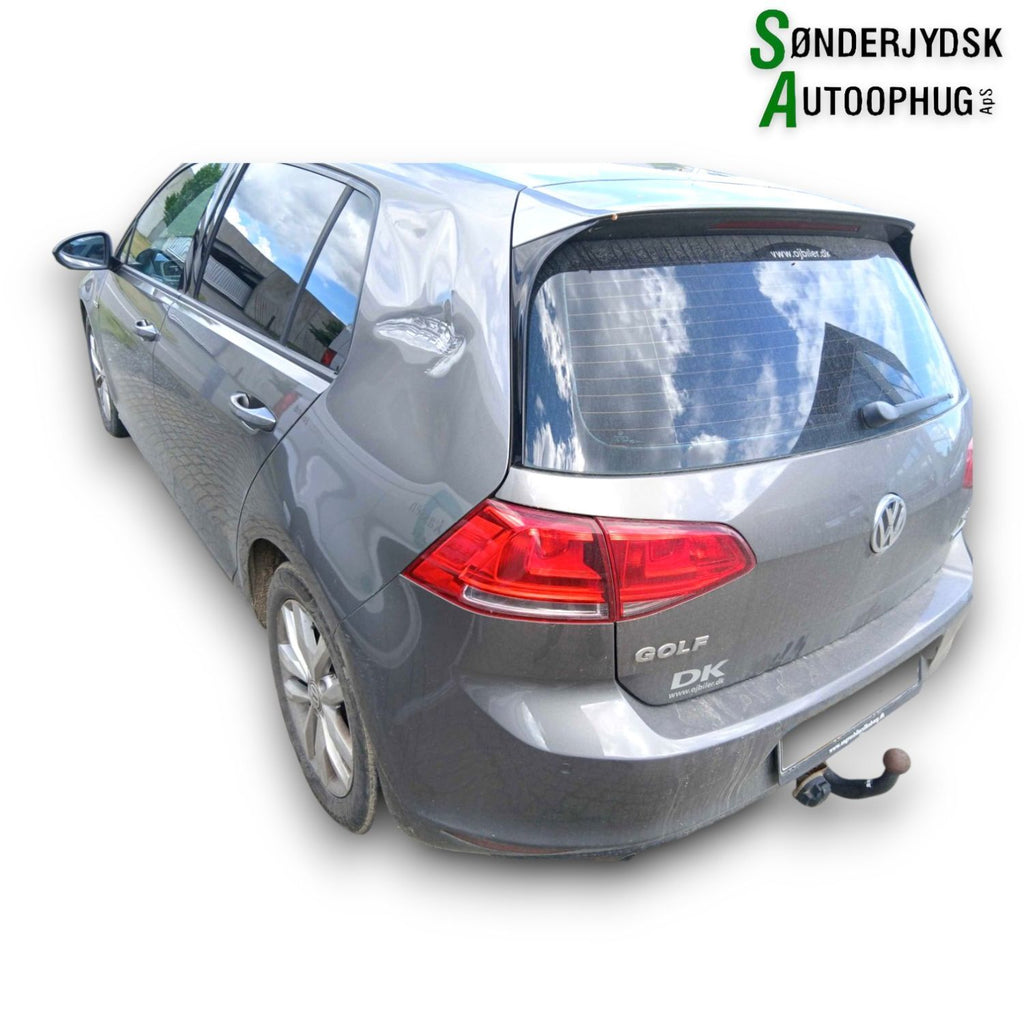VW Golf 7 Au Pluk-Selv-Bil Med OEM Nr. Ophugger Fra VW Ophugger