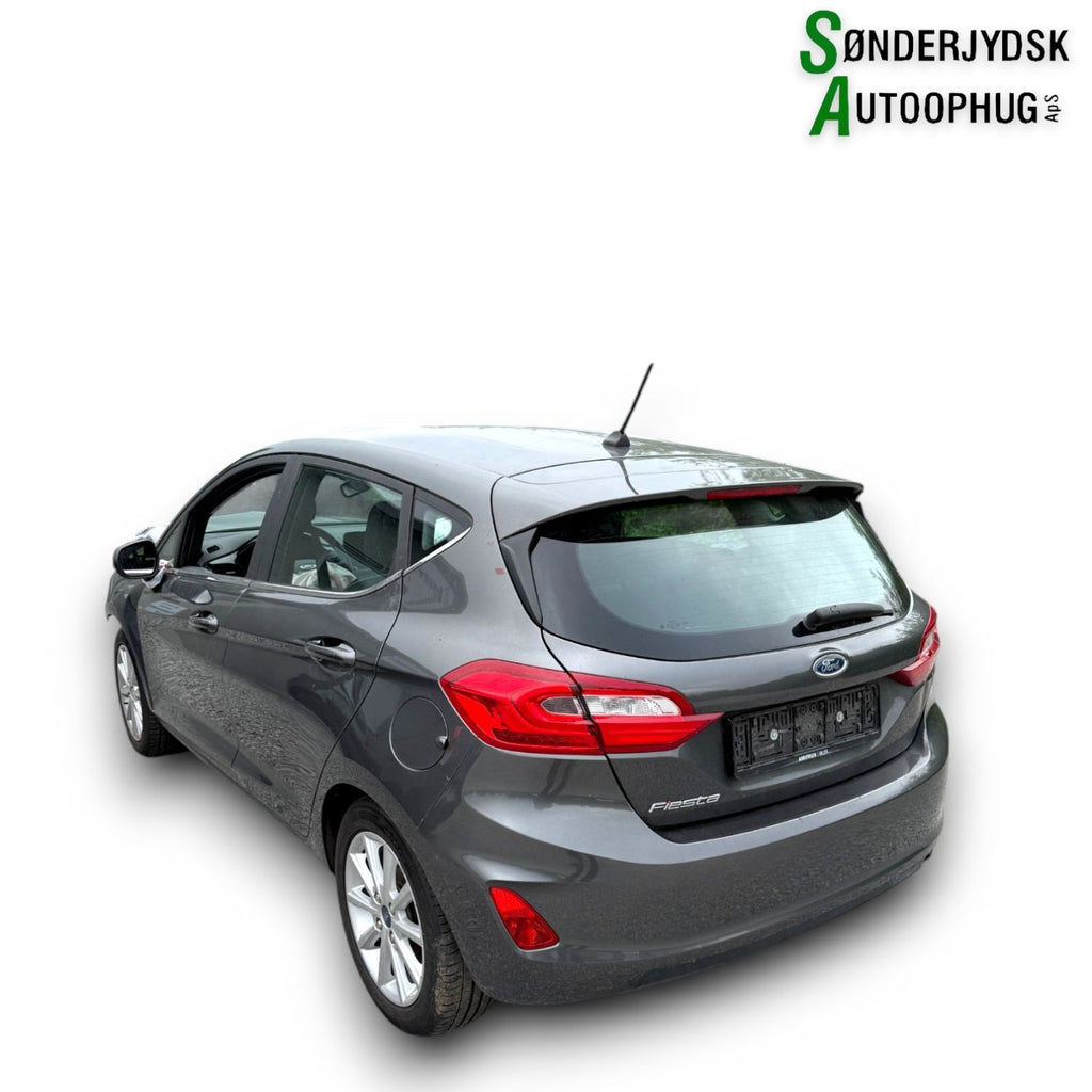 Ford Fiesta 8 Pluk-Selv-Bil Med OEM Nr. Ophugger Fra Ford Ophugger
