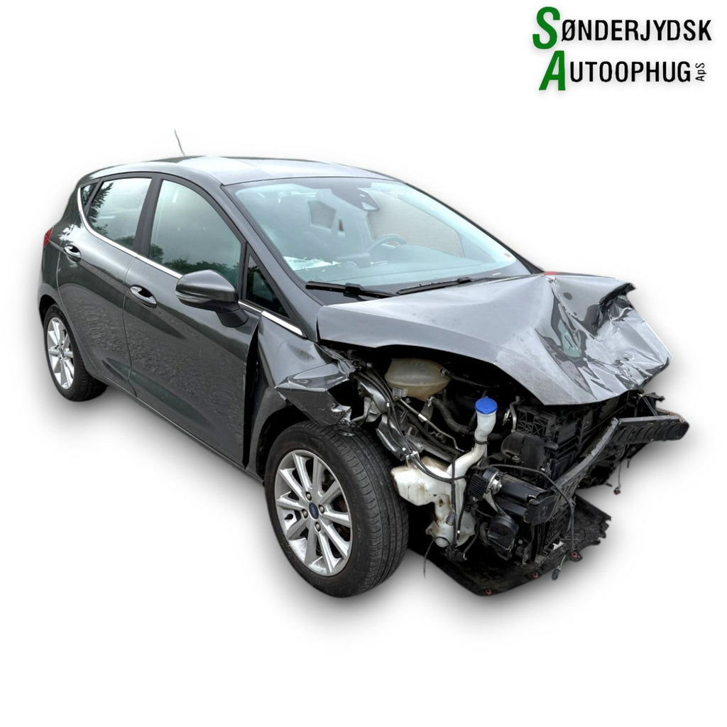 Ford Fiesta 8 Pluk-Selv-Bil Med OEM Nr. Ophugger Fra Ford Ophugger