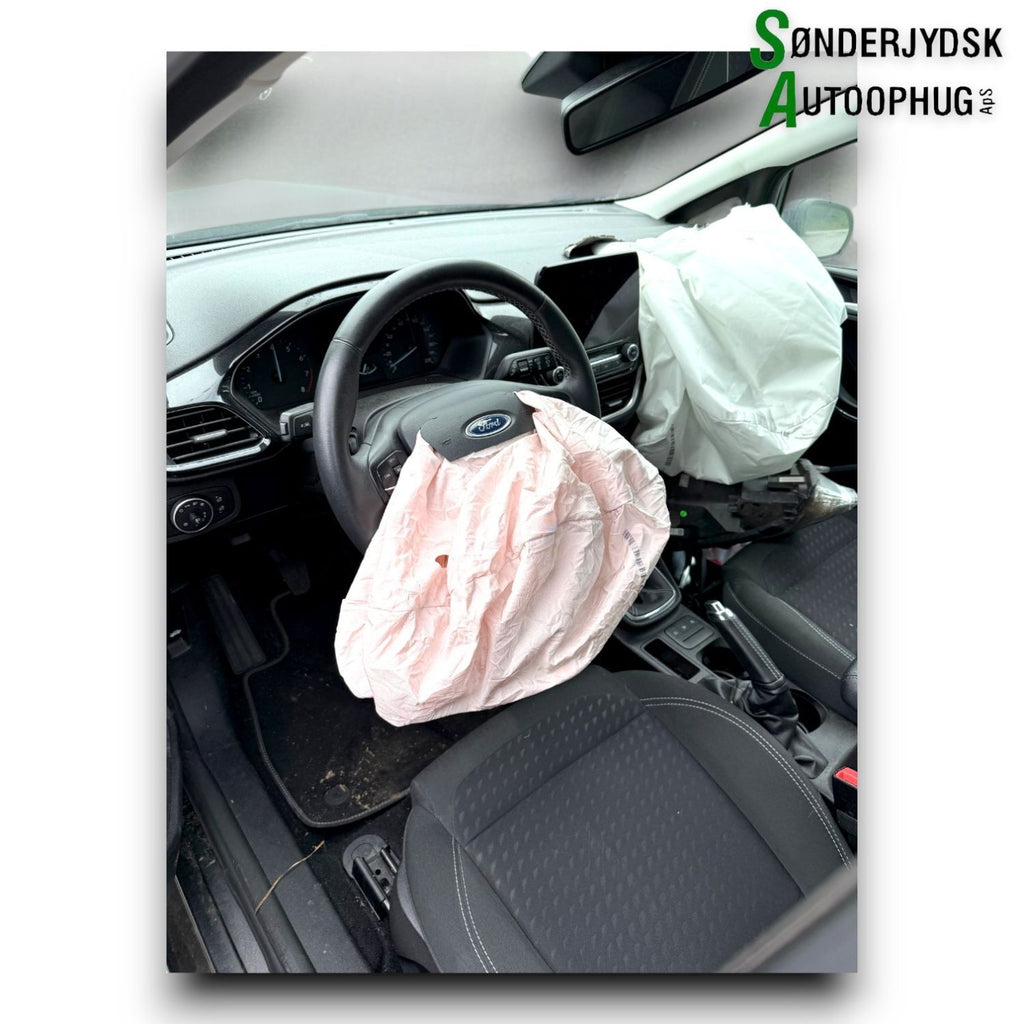 Ford Fiesta 8 Pluk-Selv-Bil Med OEM Nr. Ophugger Fra Ford Ophugger