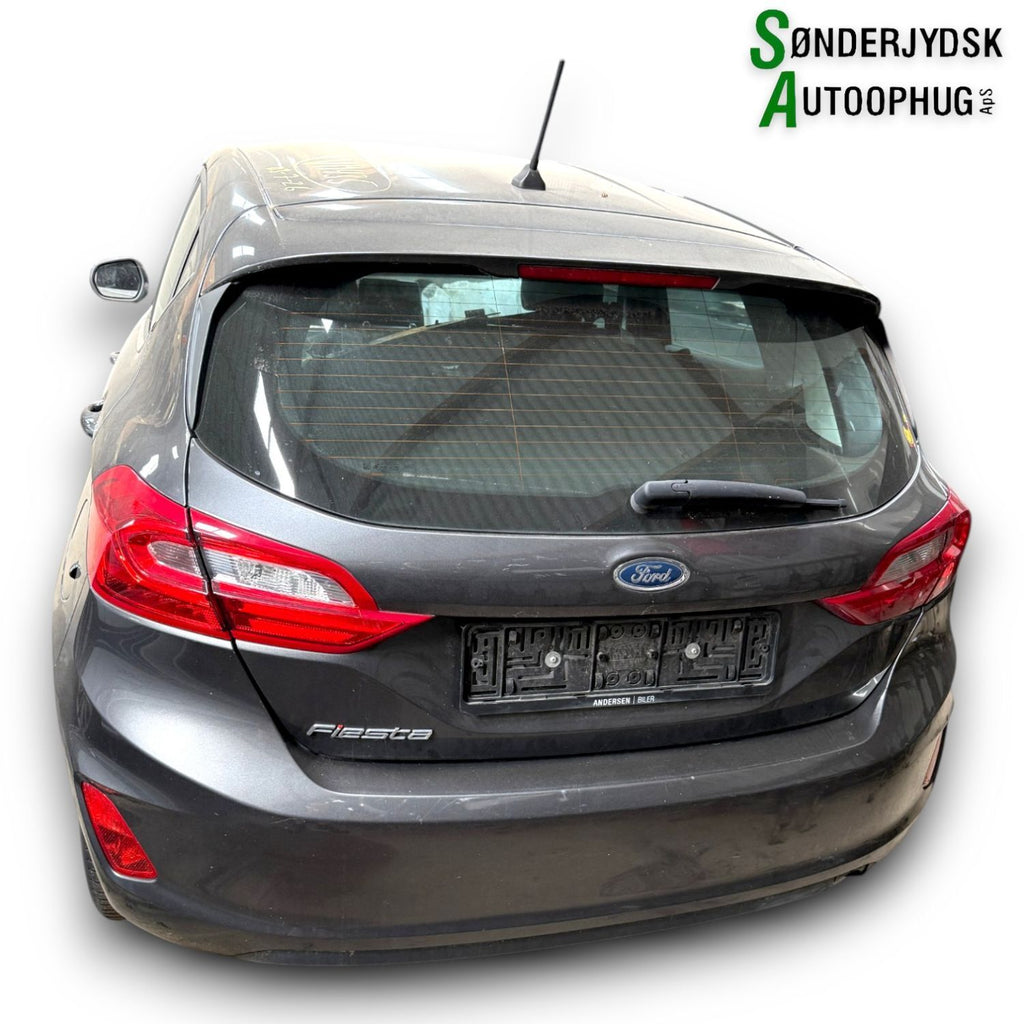Ford Fiesta 8 Pluk-Selv-Bil Med OEM Nr. Ophugger Fra Ford Ophugger